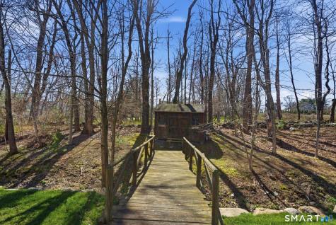 790 Cedar Brook Lane Fairfield CT 06890