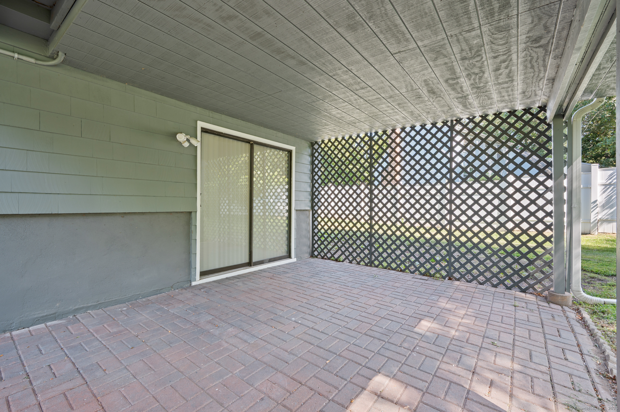 62 Bramblebush Road Manchester CT 06040