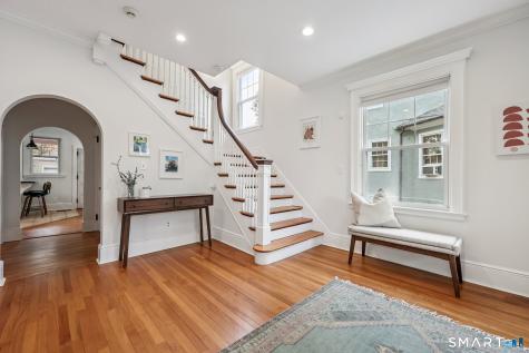 135 Elizabeth Street Hartford CT 06105