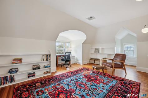 135 Elizabeth Street Hartford CT 06105