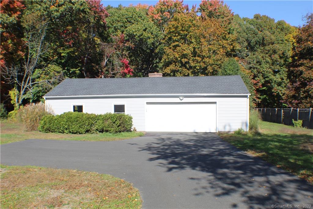 9 Pheasant Run Windsor CT 06095