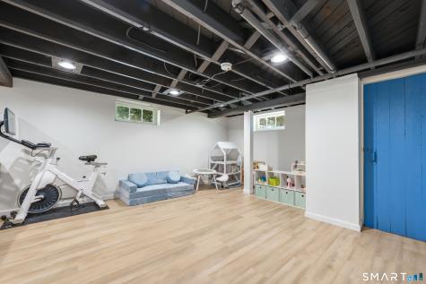 41 Candlewood Road Fairfield CT 06825