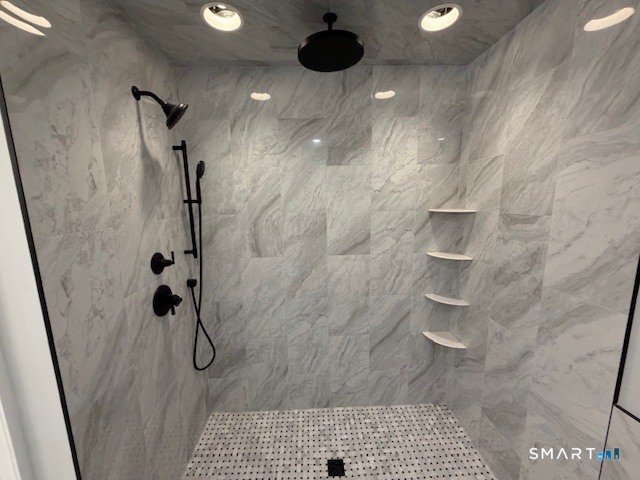 35 Beachland Avenue Milford CT 06460