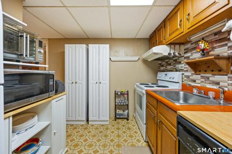 936 South Meriden Road Cheshire CT 06410