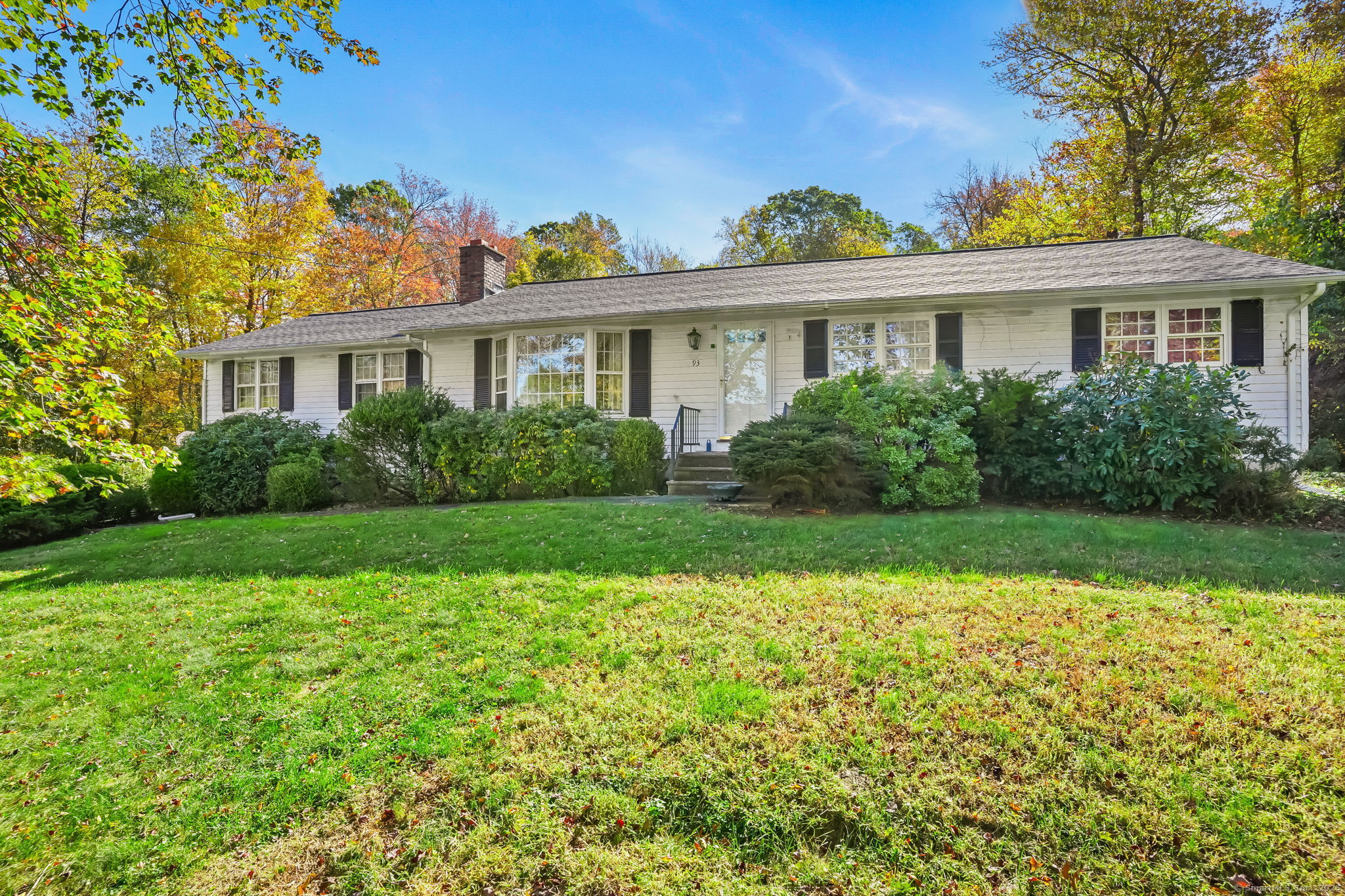 93 Hogs Back Road Oxford CT 06478