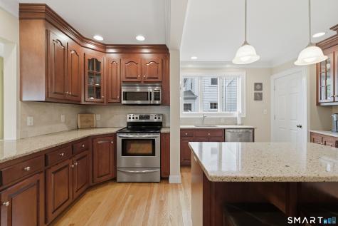 25 Penn Drive West Hartford CT 06119
