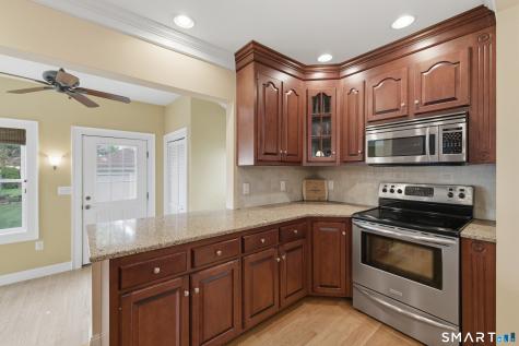 25 Penn Drive West Hartford CT 06119