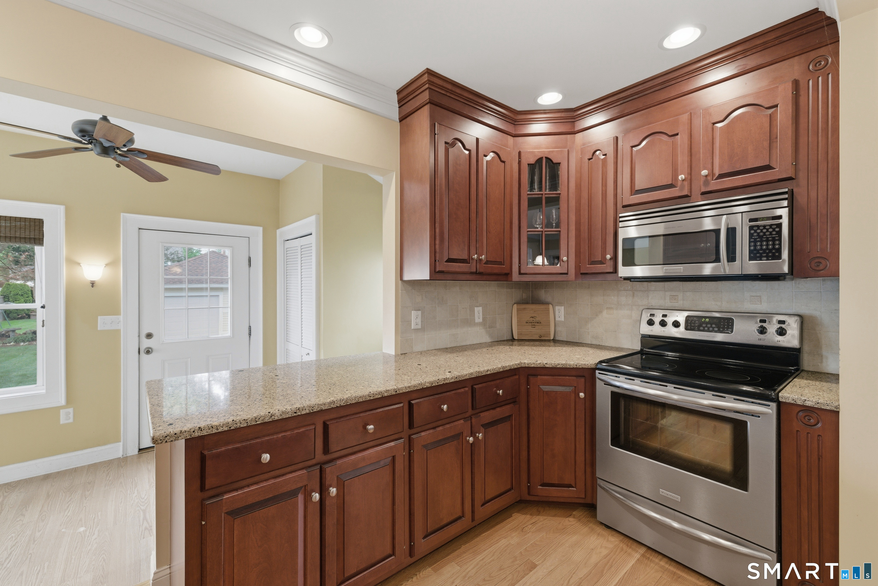 25 Penn Drive West Hartford CT 06119