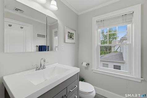 25 Penn Drive West Hartford CT 06119