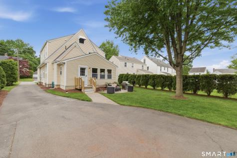 25 Penn Drive West Hartford CT 06119