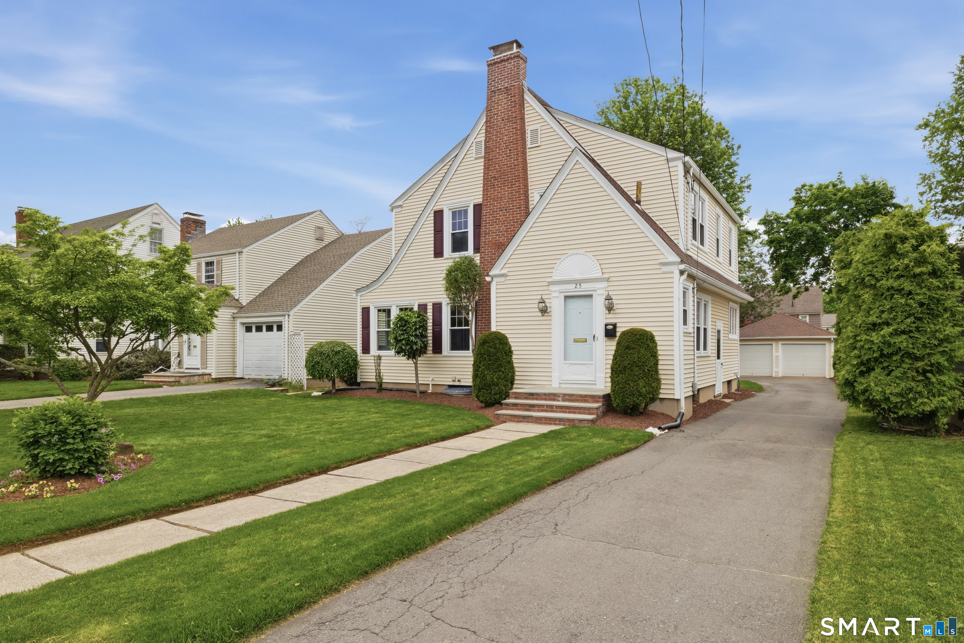 25 Penn Drive West Hartford CT 06119