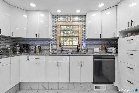 476 Norton Parkway New Haven CT 06511