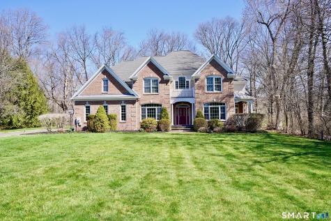 10 Whispering Hollow Court Cheshire CT 06410