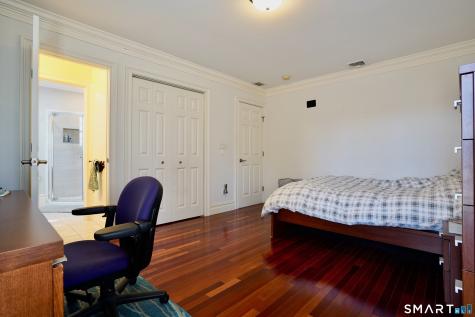 10 Whispering Hollow Court Cheshire CT 06410