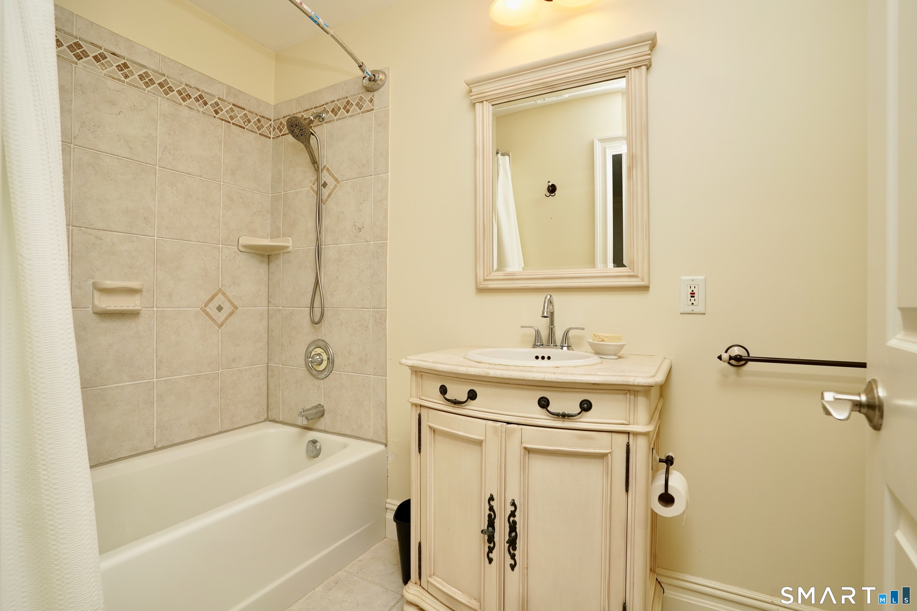 10 Whispering Hollow Court Cheshire CT 06410