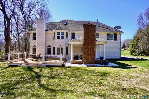 10 Whispering Hollow Court Cheshire CT 06410
