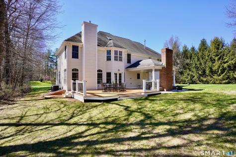 10 Whispering Hollow Court Cheshire CT 06410