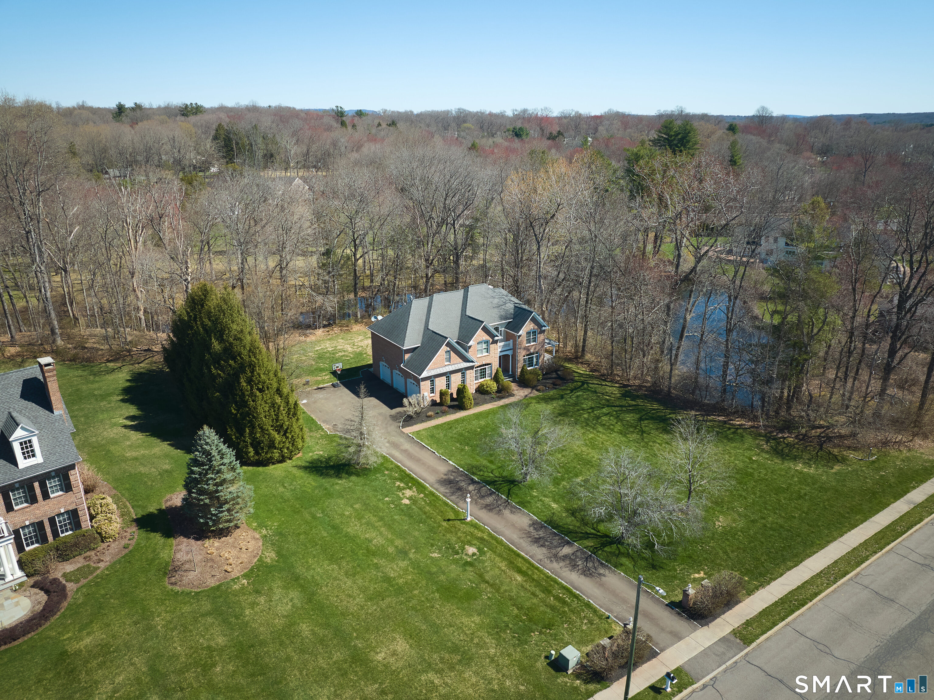 10 Whispering Hollow Court Cheshire CT 06410