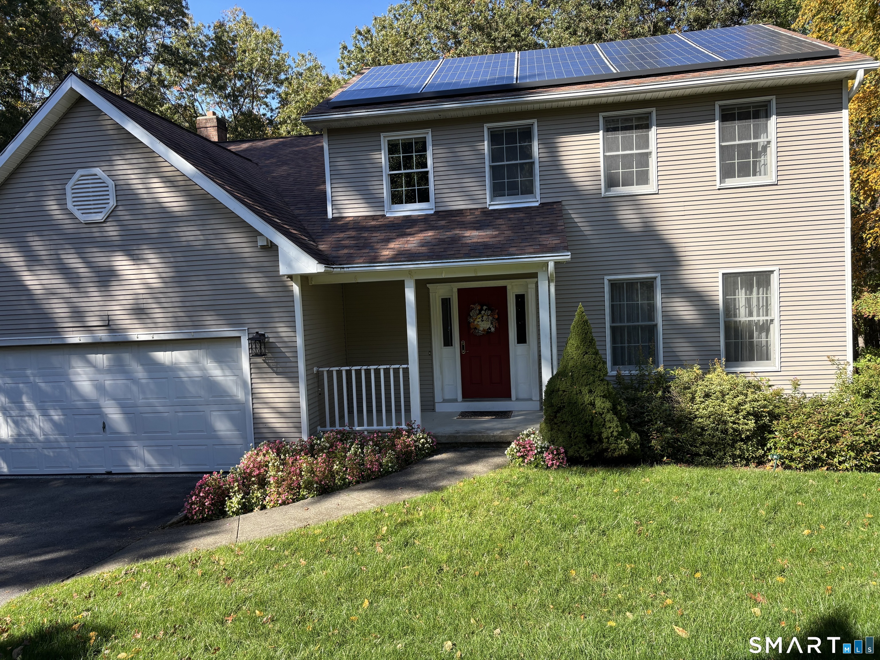 8 Catbird Lane East Lyme CT 06333
