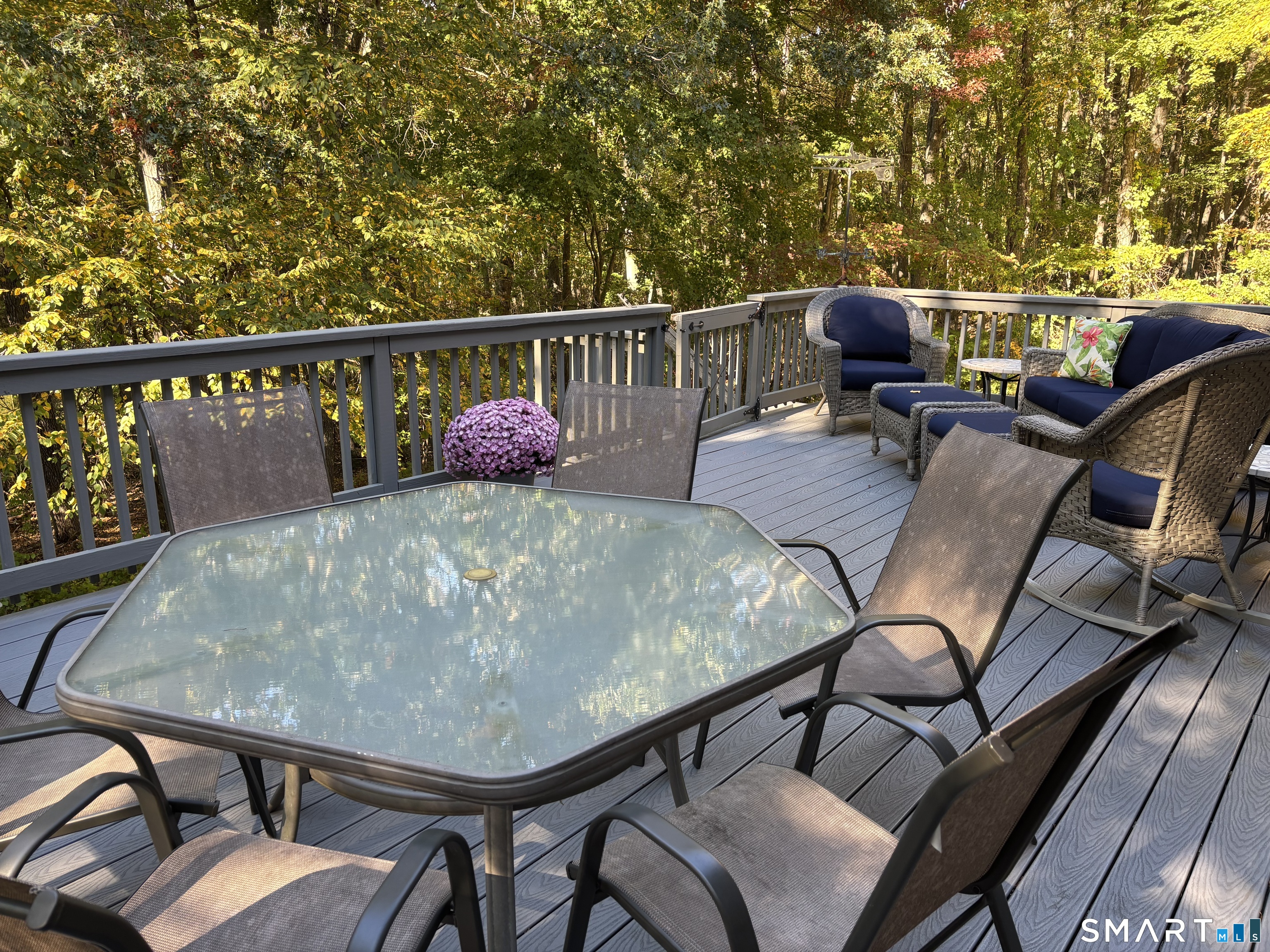 8 Catbird Lane East Lyme CT 06333