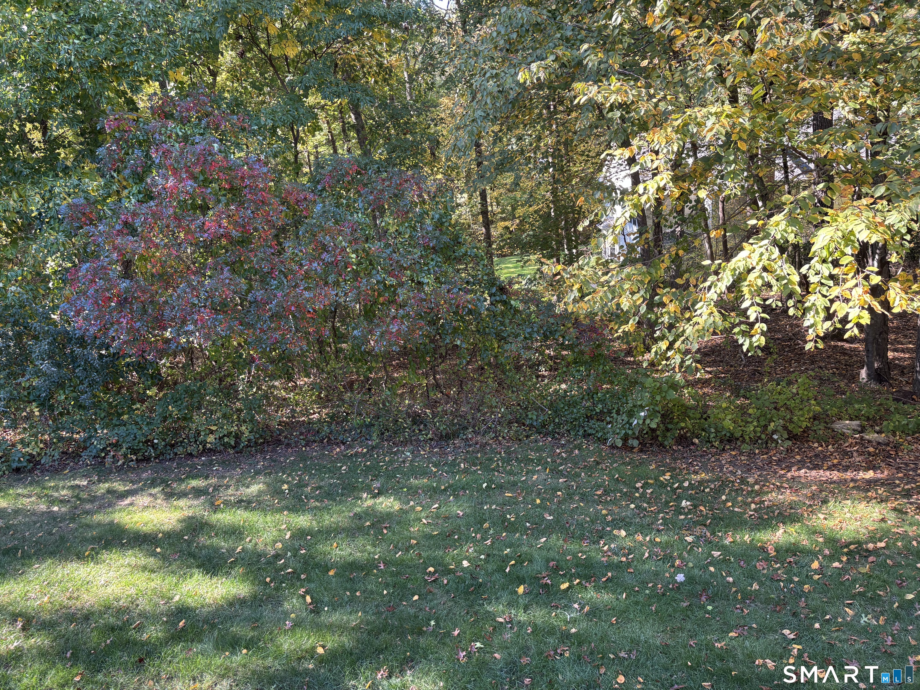 8 Catbird Lane East Lyme CT 06333
