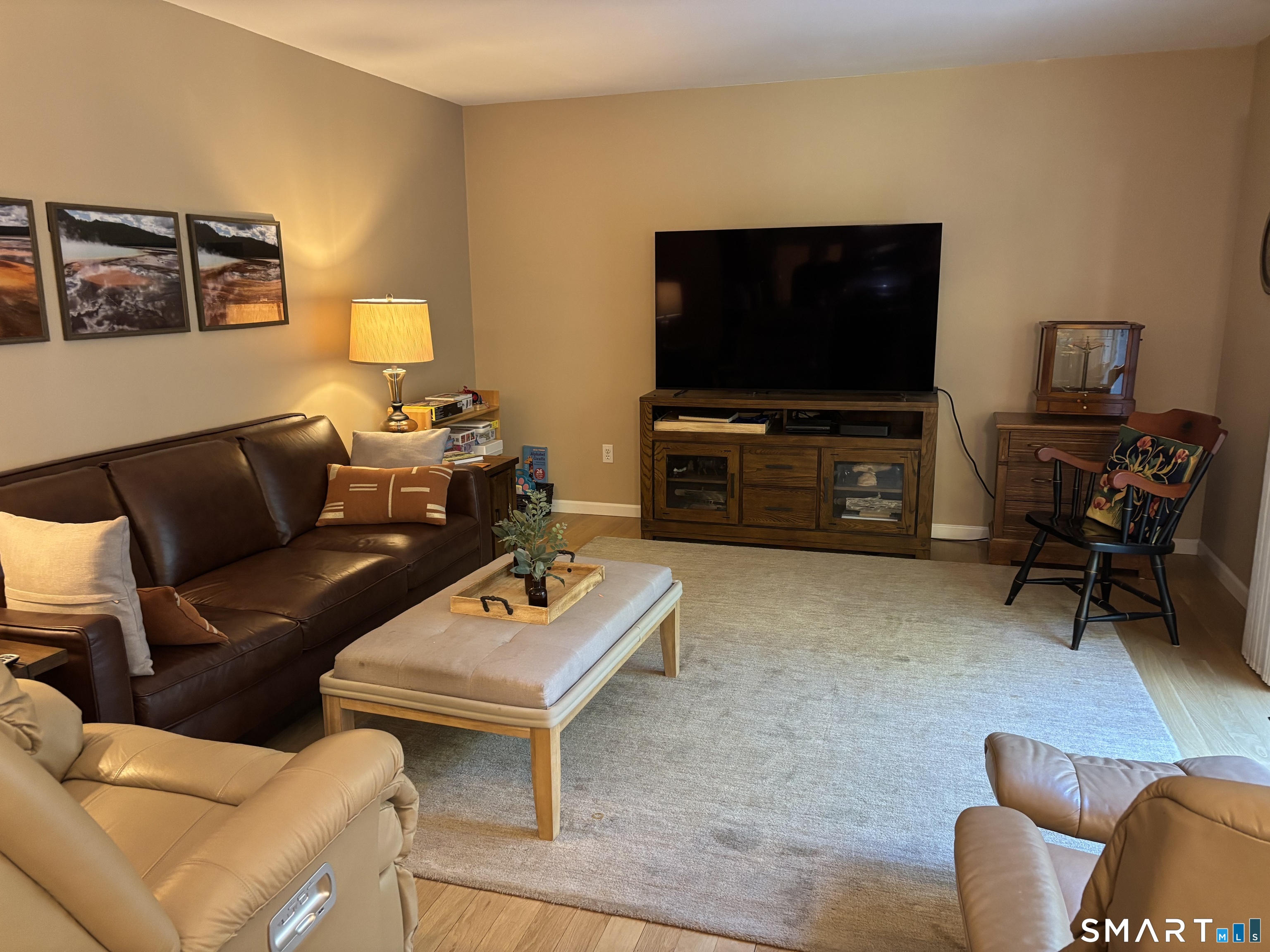 8 Catbird Lane East Lyme CT 06333