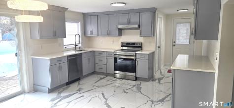 262 Westwoods Terrace Bristol CT 06010