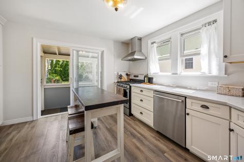 129 Seaview Avenue West Haven CT 06516