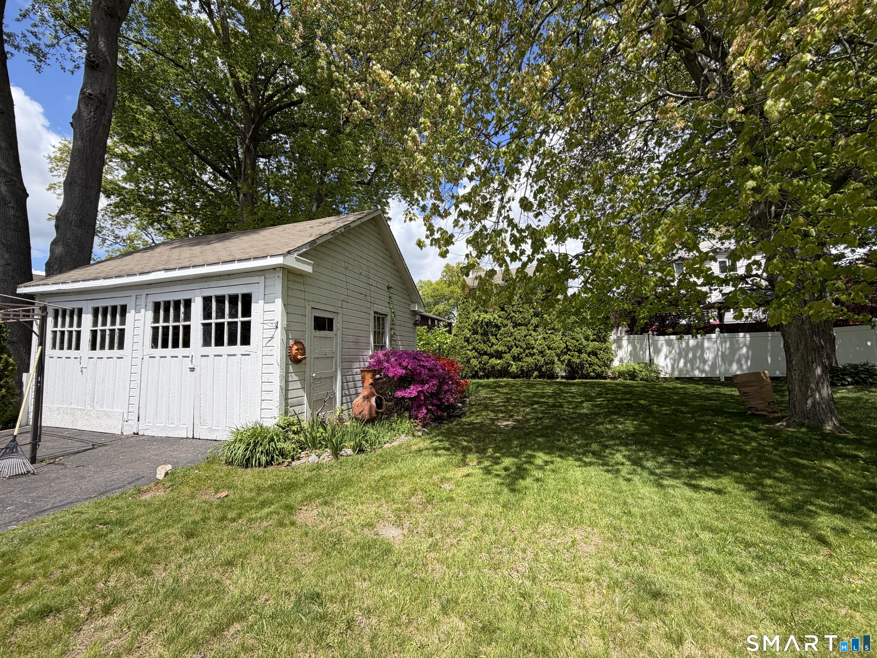 129 Seaview Avenue West Haven CT 06516
