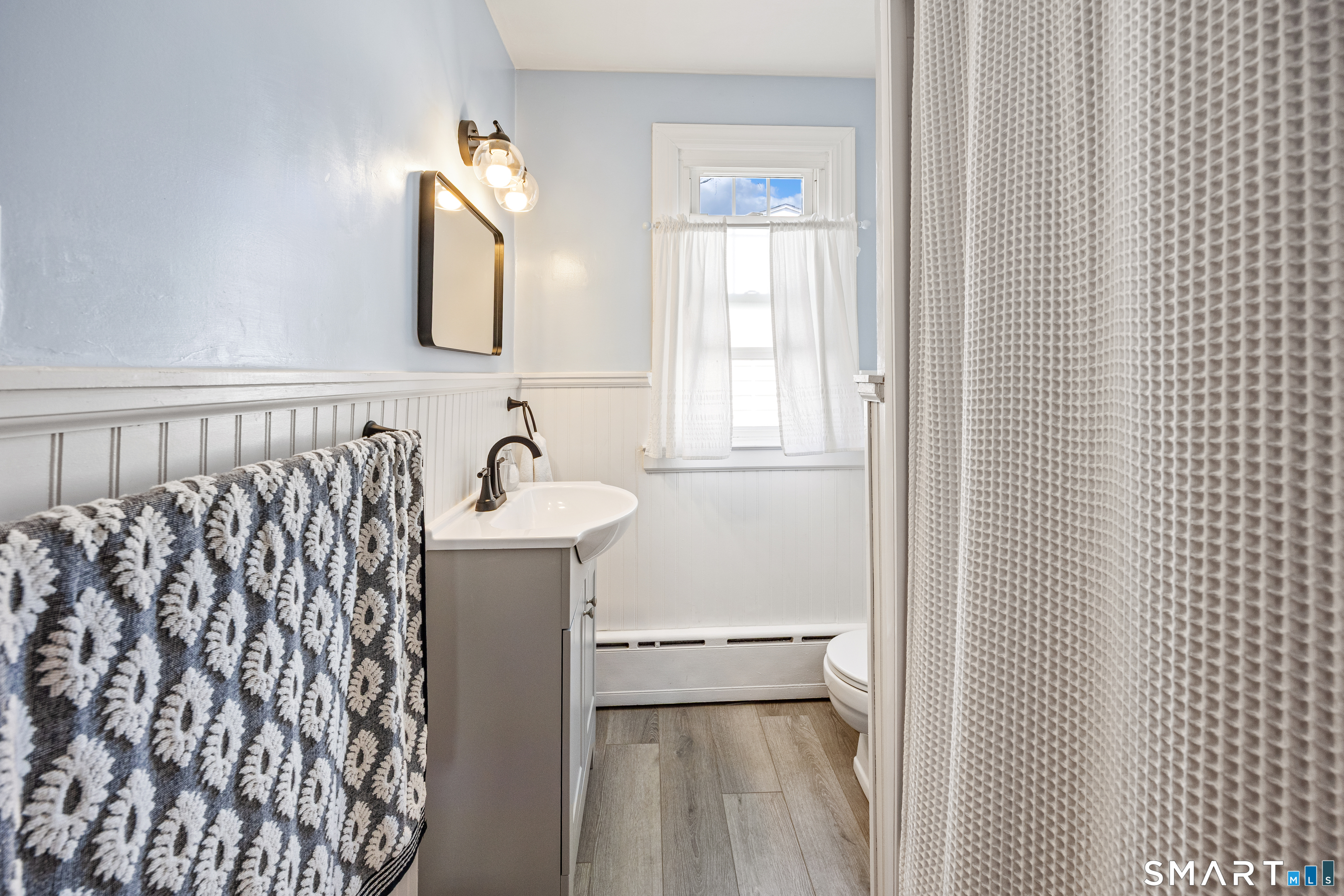 129 Seaview Avenue West Haven CT 06516