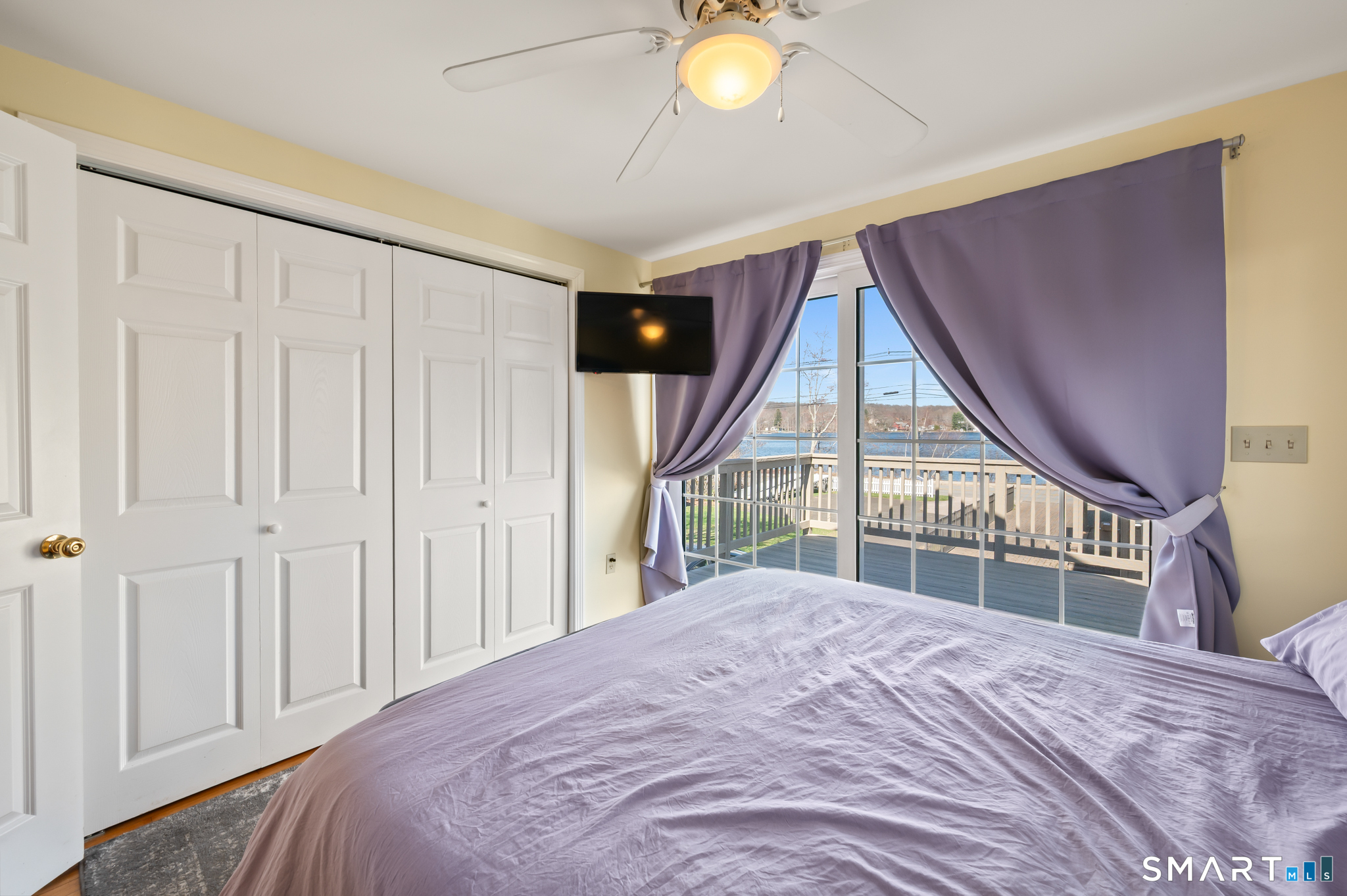 7 West Avenue East Hampton CT 06424