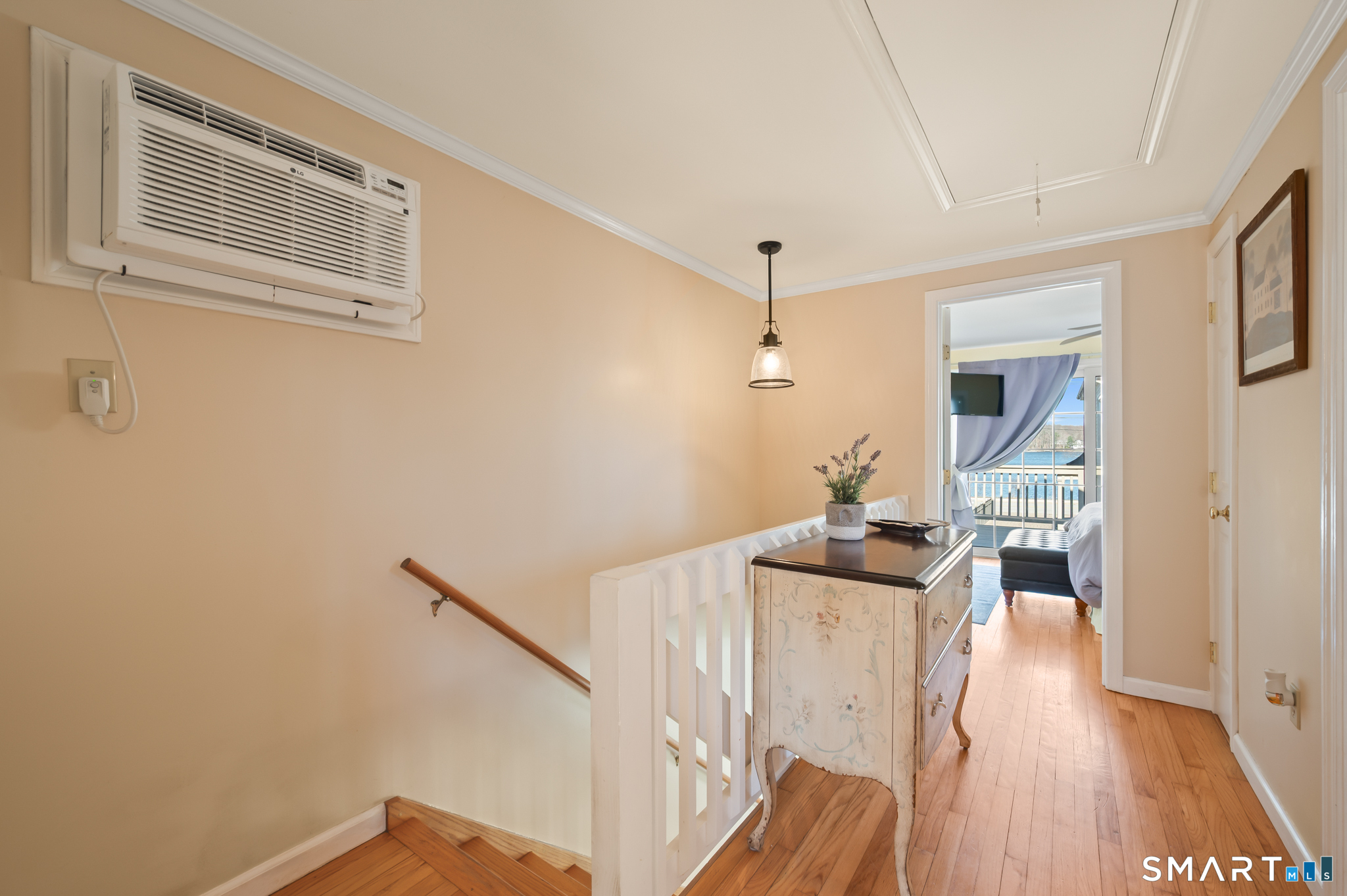 7 West Avenue East Hampton CT 06424