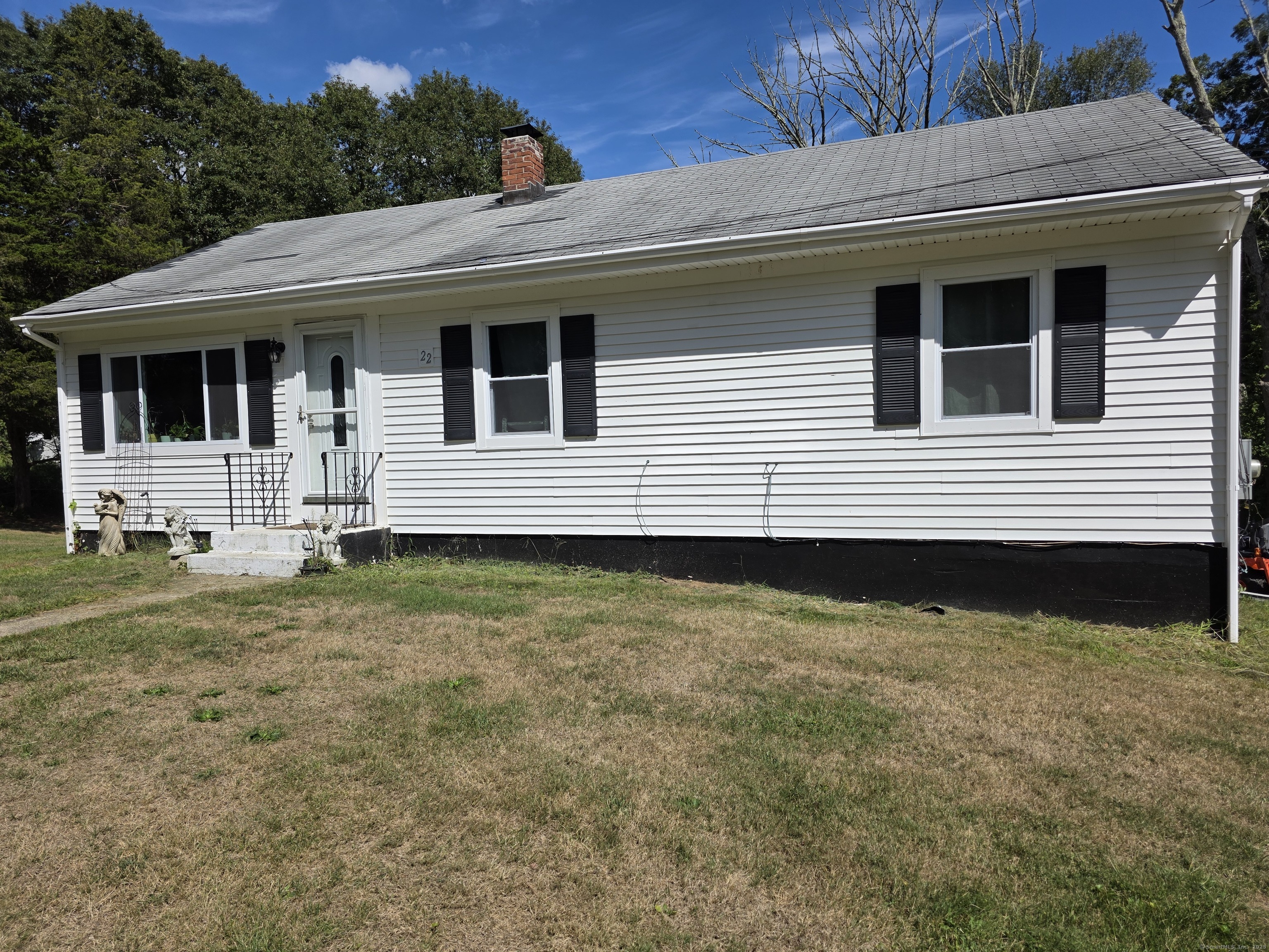 22 Spring Valley Road Groton CT 06355