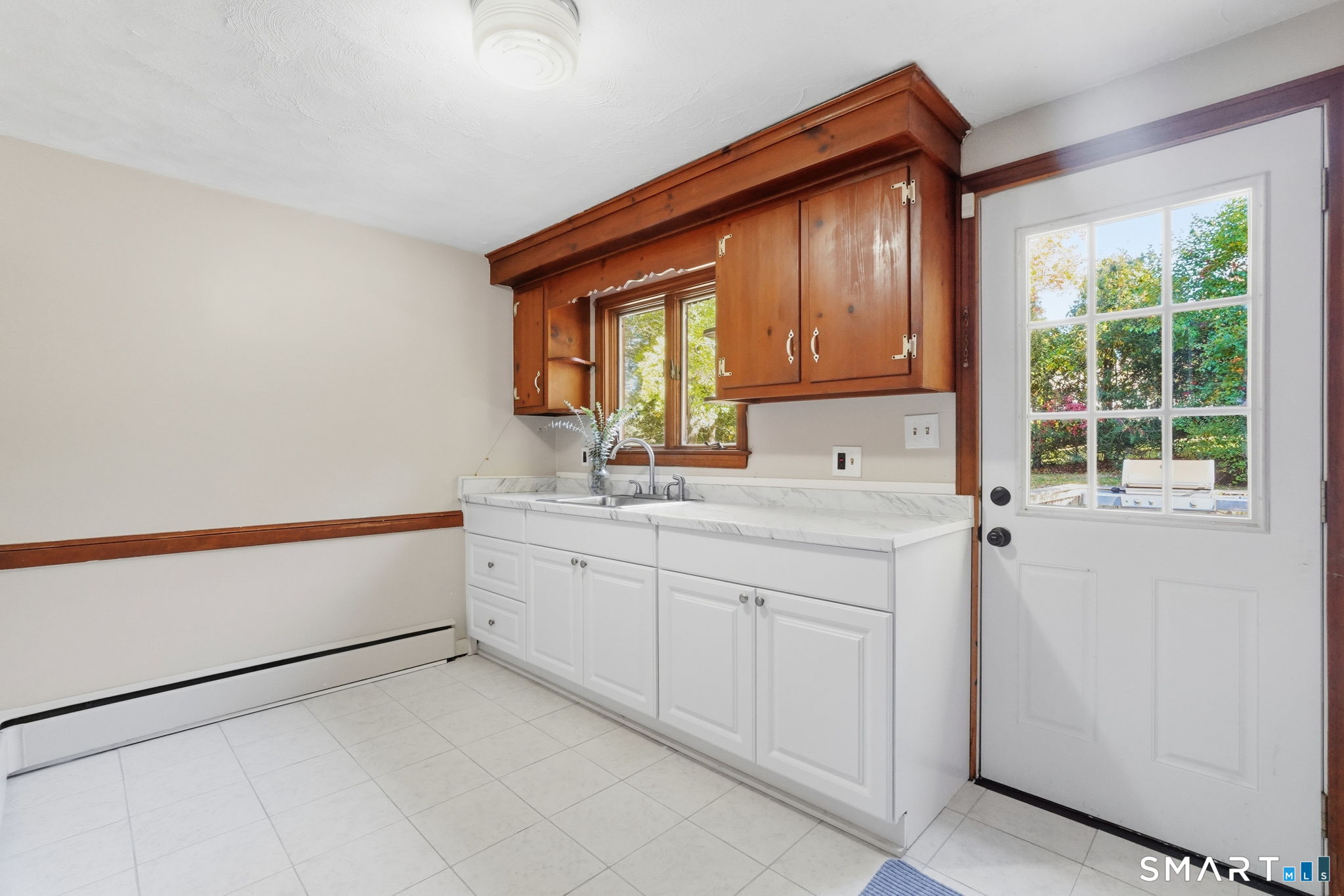 61 Arnott Road Manchester CT 06040