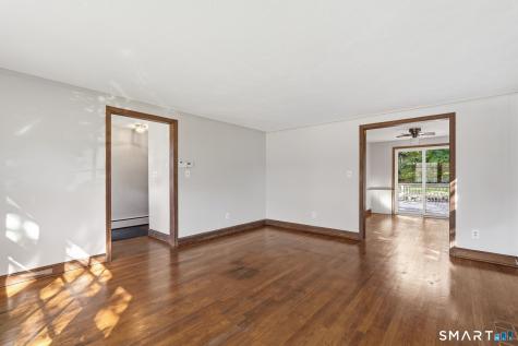 61 Arnott Road Manchester CT 06040