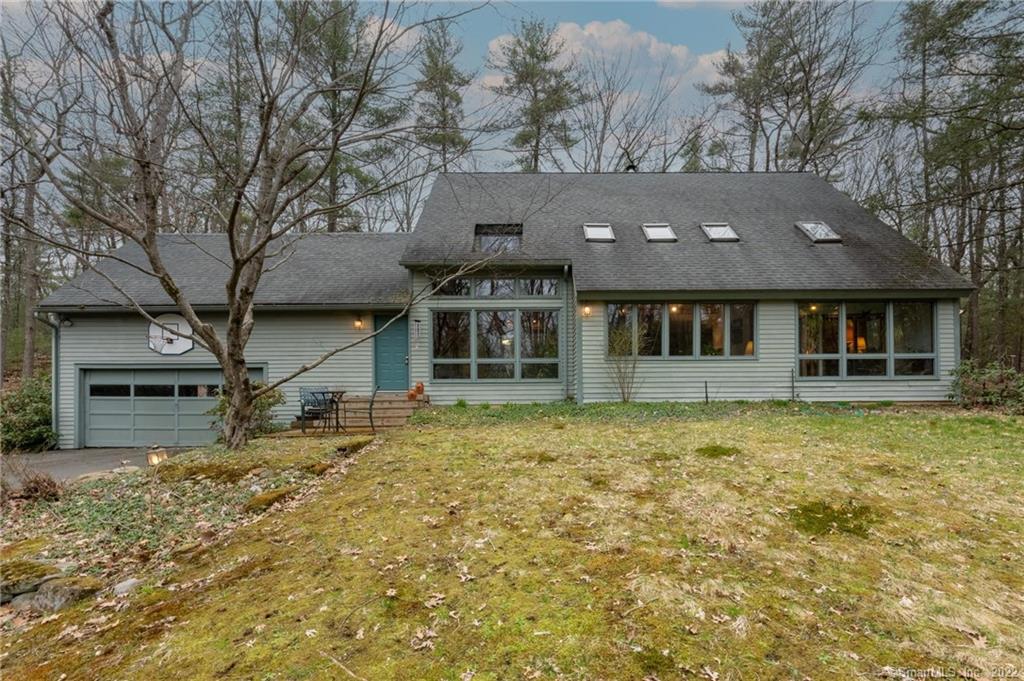 105 East Hill Road Canton CT 06019