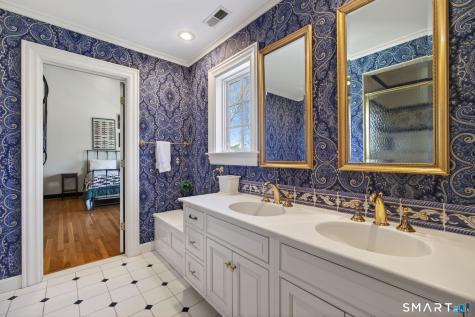 11 River Edge Road Old Saybrook CT 06475