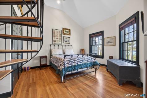 11 River Edge Road Old Saybrook CT 06475