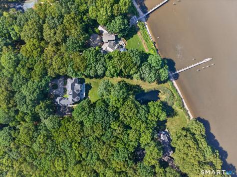 11 River Edge Road Old Saybrook CT 06475