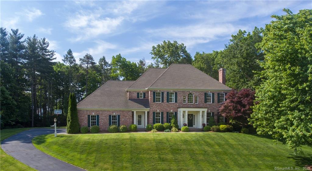 30 Berkshire Crossing Avon CT 06001