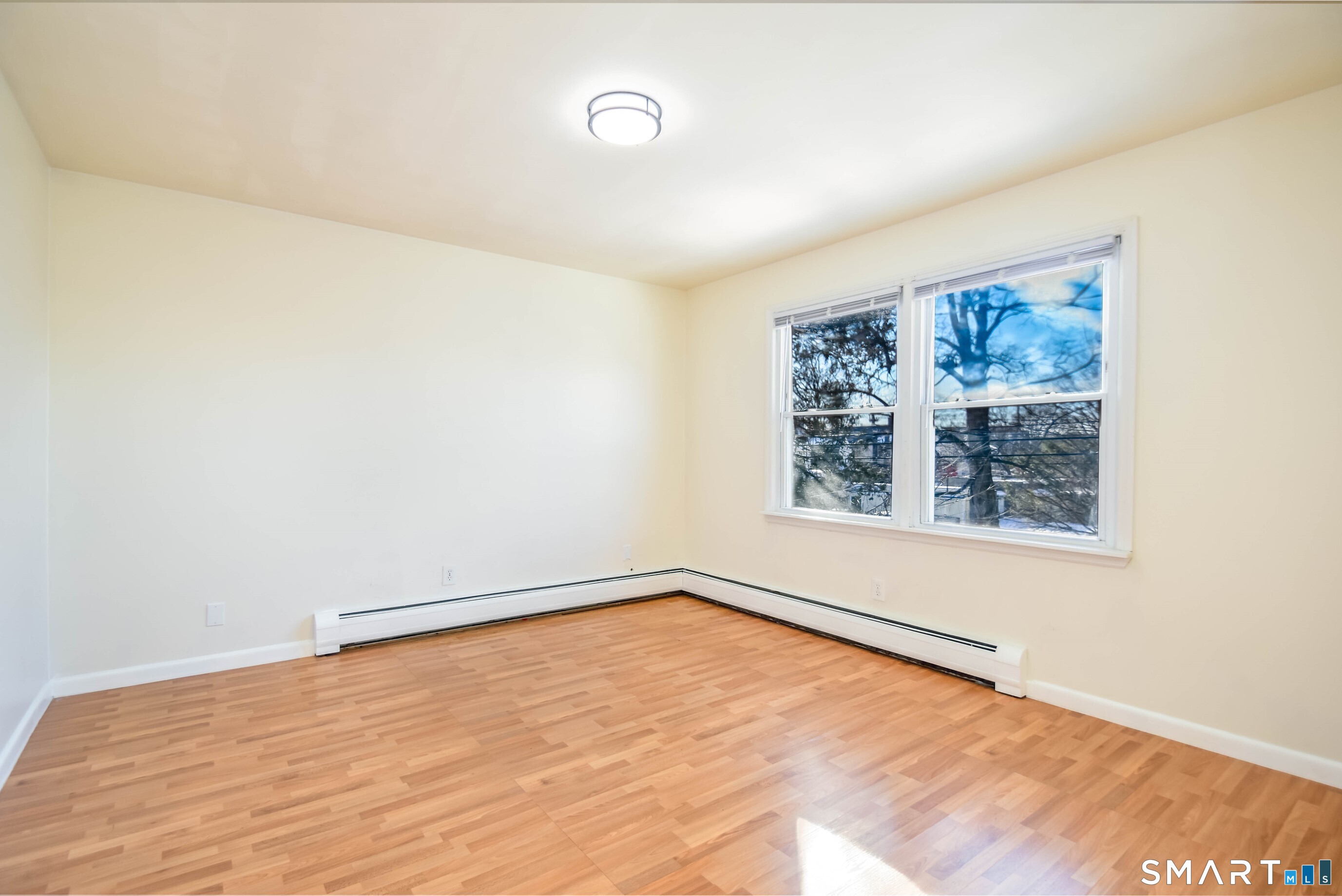 30 Kent Avenue Bridgeport CT 06610