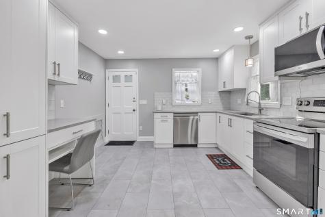 119 Staples Road Easton CT 06612