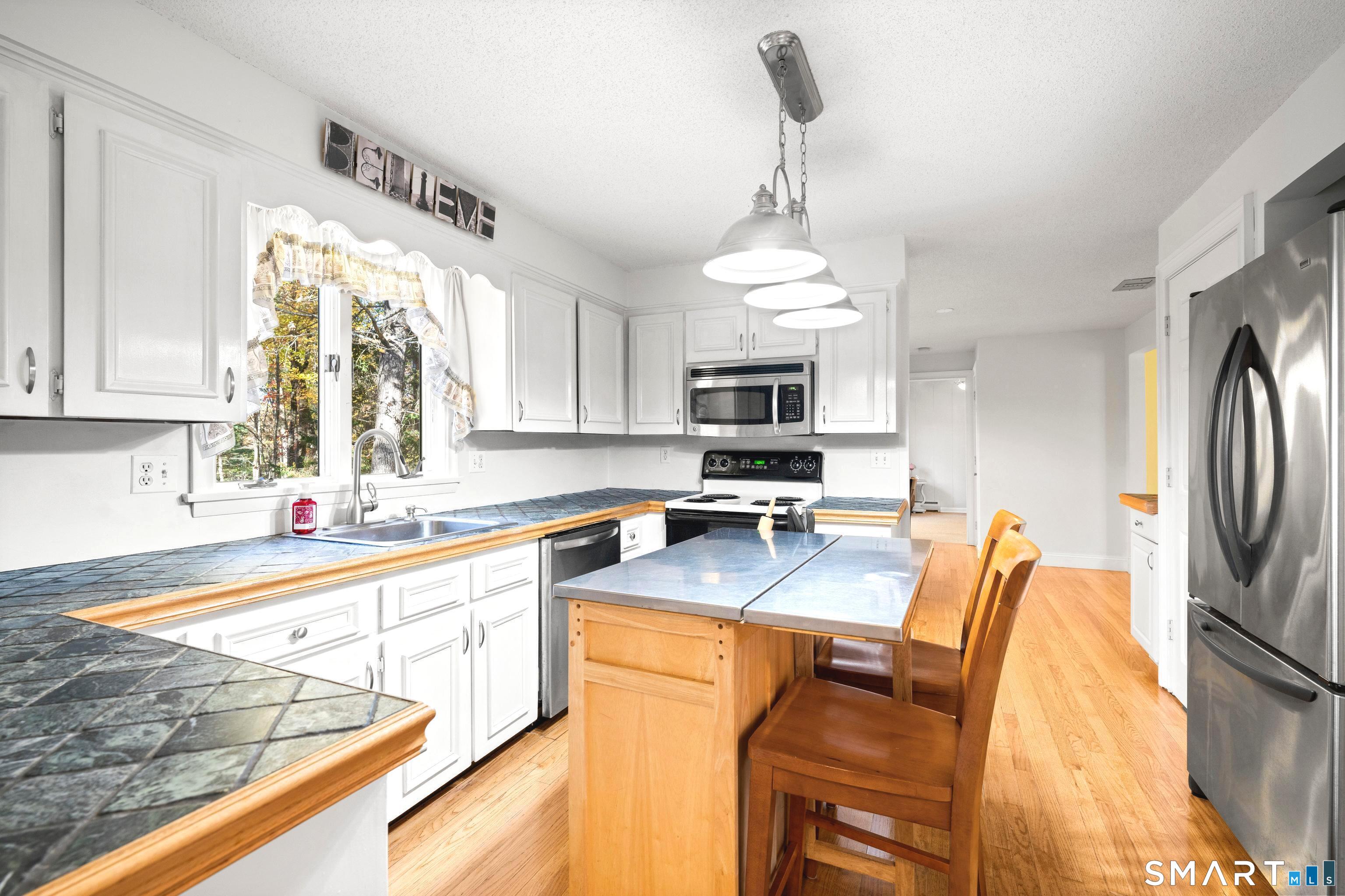 8 Rolling Hills Trail Bolton CT 06043
