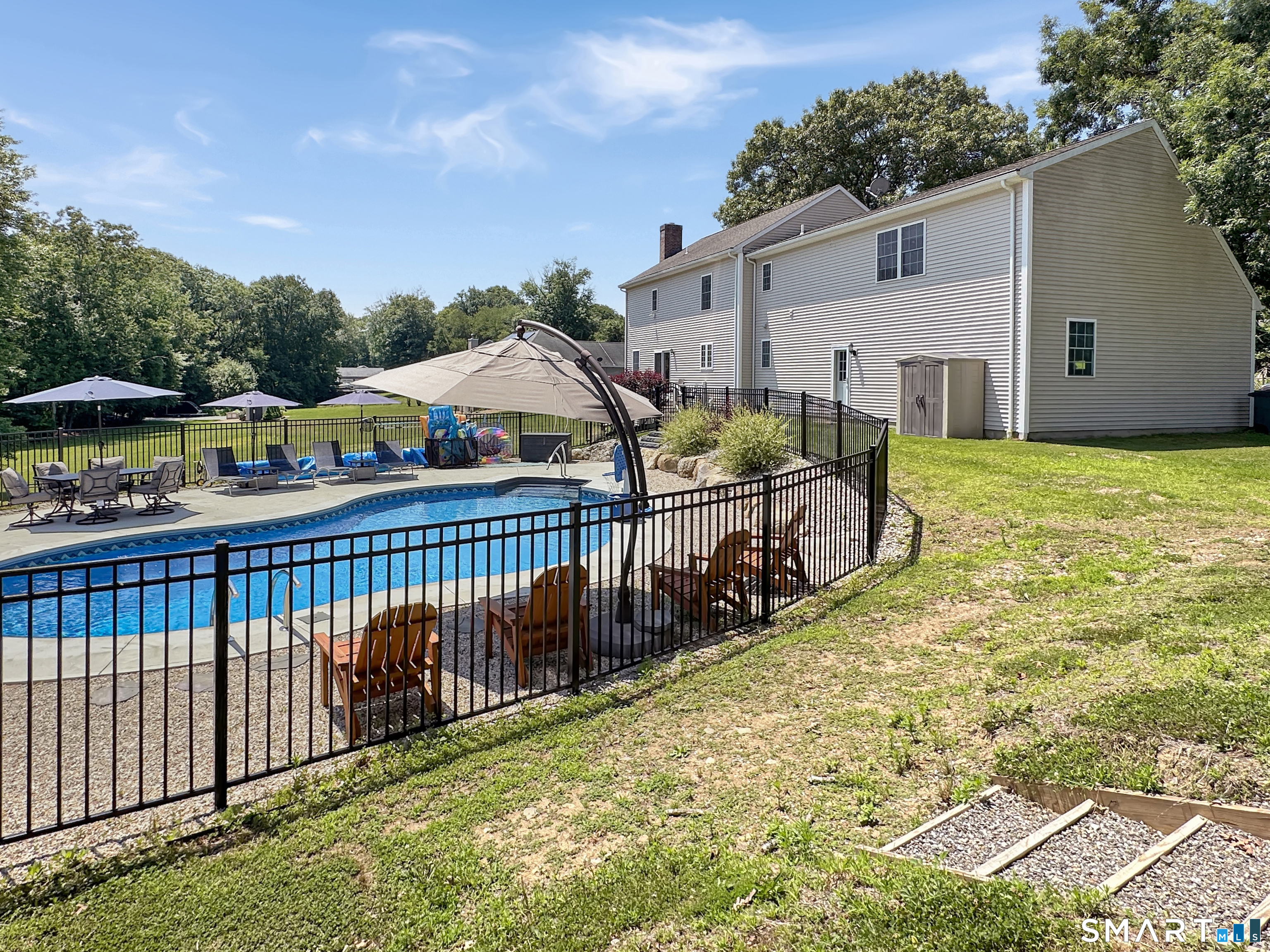 690 West Road Salem CT 06420