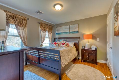 10 Talias Trail Middletown CT 06457
