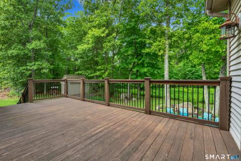 3 Arrowhead Trail Waterford CT 06385
