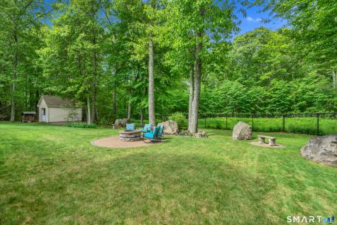3 Arrowhead Trail Waterford CT 06385