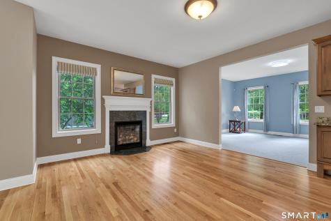 3 Arrowhead Trail Waterford CT 06385