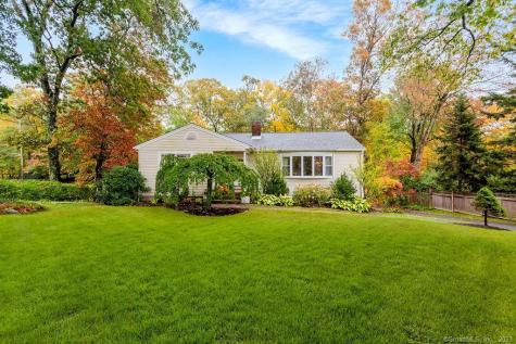 25 Redwood Drive Bethel CT 06801