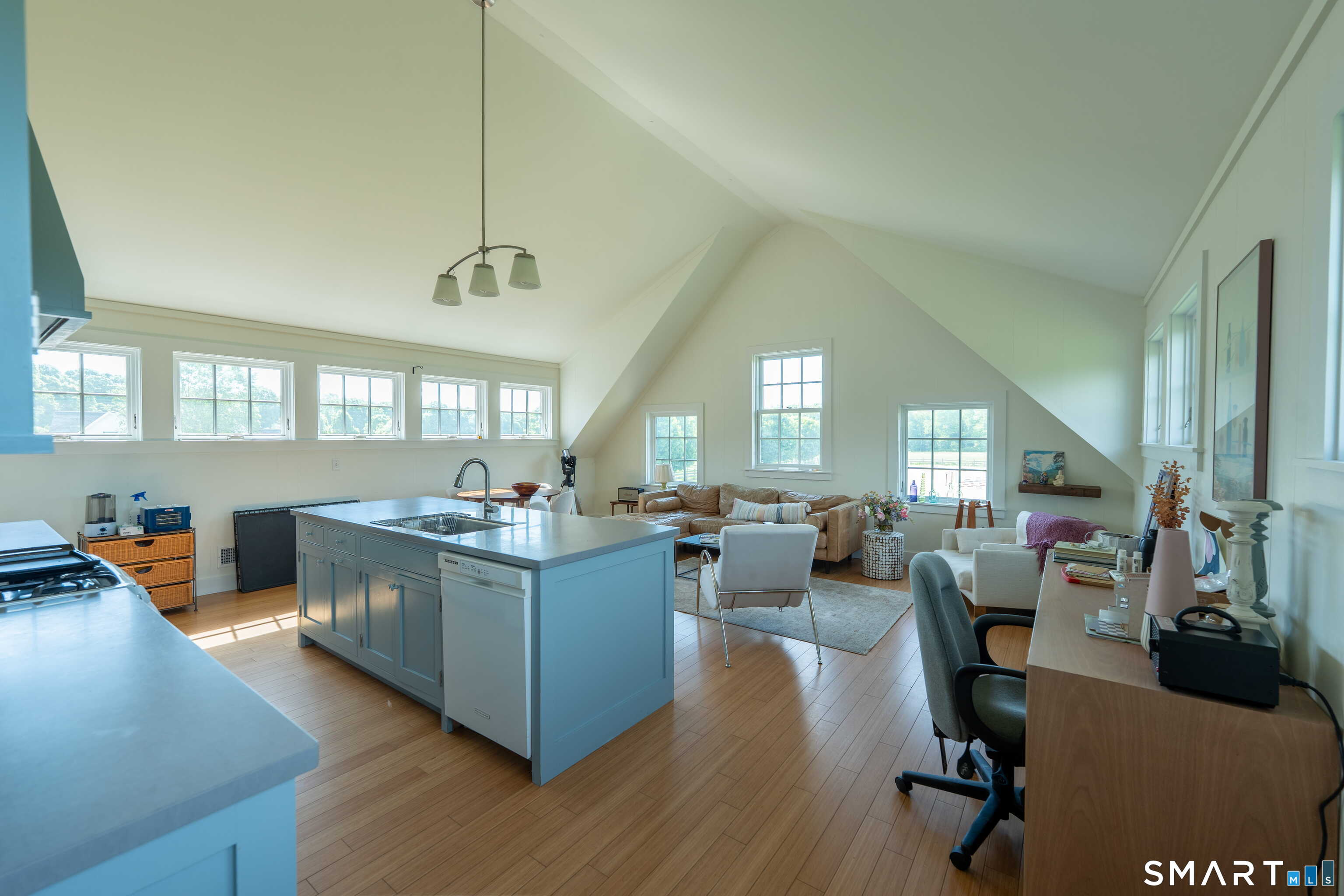 305 Pequot Trail Stonington CT 06379